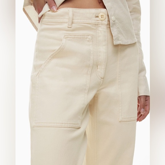 Aritzia Modern Utility Pant in Birch - Picture 2 of 6